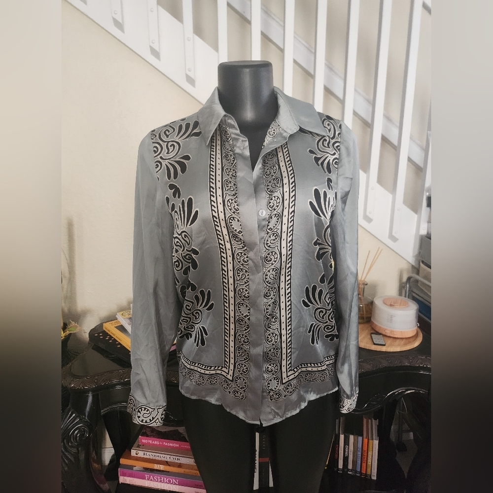 Zara satin top size XS